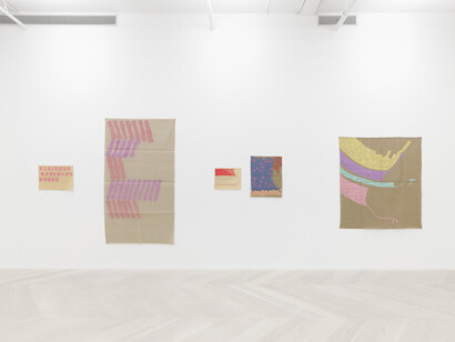 Giorgio Griffa, Consistently through variation, exhibition view. Courtesy of Casey Kaplan Gallery