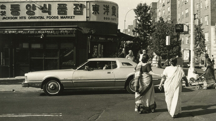Eugene Gordon, New York, Jackson heights, Queens, 1984. Courtesy of the New York Historical