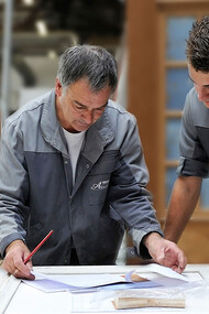 Chez Asselin, la transmission est une pièce maîtresse. La maison recrute chaque année entrée 12 et 16 apprentis du CAP, BTS, école d’ingénieurs