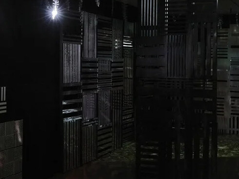 Shoshanna Weinberger, The space between light, exhibition view. Courtesy of Project for Empty Space