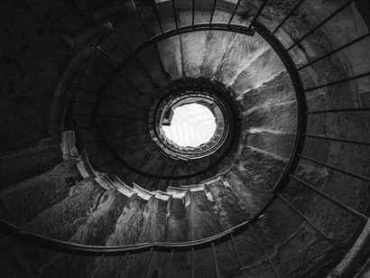 En ese rito se pasaban horas cada noche, dando vuelta el tiempo, de un lado a otro