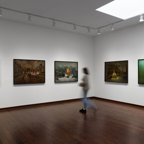 Julia Fullerton-Batten, Tableaux, exhibition view. Courtesy of Fahey/Klein Gallery