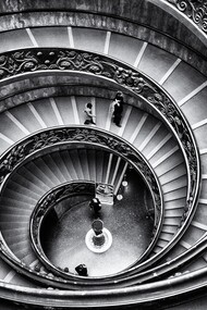 Escada em espiral por Giuseppe Momo (1931), original de Donato Bramante (1512) nos Museus Vaticanos