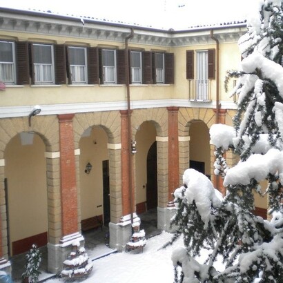 Cortile del Collegio Senatore, Pavia, Italia