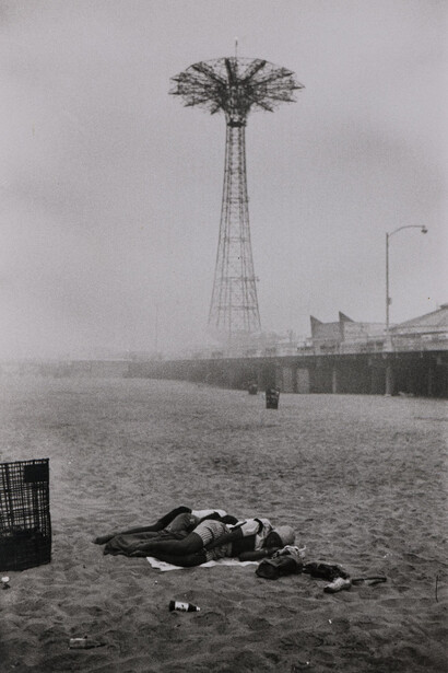Robert Frank, Coney Island, 4th of July, 1958. Courtesy of Brooklyn Museum
