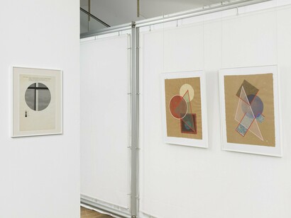 Verschiedene Künstler, Die „schmelze“ und das neue Frankfurt, ausstellungsansicht. Courtesy of Edition & Galerie Hoffmann