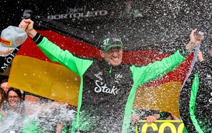 Nico Hülkenberg ha finalmente ottenuto il suo primo podio in Formula 1, chiudendo al terzo posto al Gran Premio di Gran Bretagna 2025 a Silverstone, dopo ben 239 partenze senza mai salire sul podio