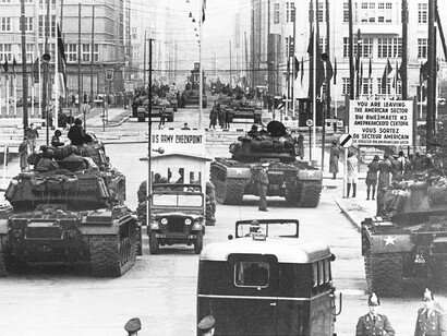 Soviet and American tanks face each other at Checkpoint Charlie during the Berlin Crisis of 1961, Germany