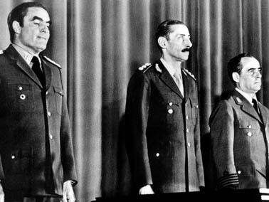 El llamado Proceso de Reorganización Nacional combinó censura, persecución política y control social para imponer un nuevo orden económico y político