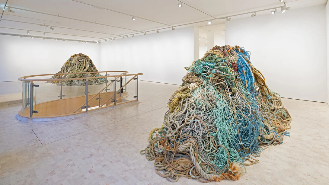 David Shrigley, Exhibition of old rope, exhibition view. Courtesy of Stephen Friedman Gallery