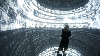 Refik Anadol, Instalación Archive Dreaming — AI Data Sculpture, San Francisco, Estados Unidos, febrero de 2017