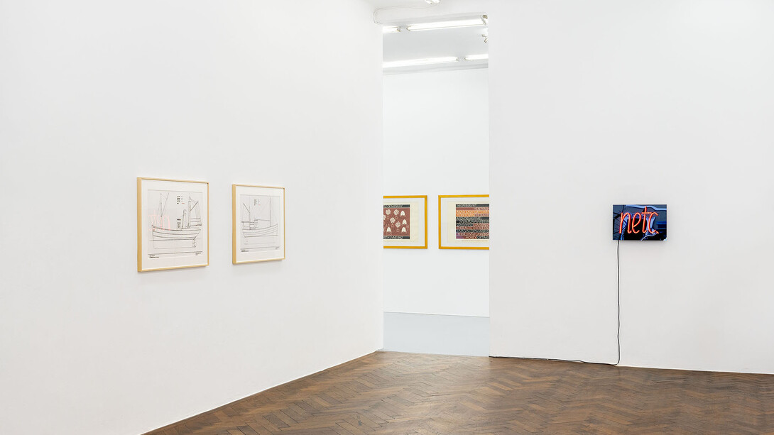 Ian Hamilton Finlay, Fragments, ausstellungsansicht. Mit freundlicher genehmigung der Galerie Hubert Winter