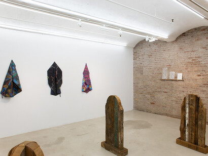 Various artists, The world is garbage, exhibition view. Courtesy of Situations and new directions
