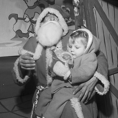 Geoff Charles, Santa Claus en la tienda Bon Marche, Pwllheli, Gales, 1961