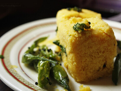 cis a savory steamed cake made from fermented rice and chickpea batter