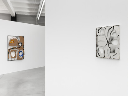 Indrikis Gelzis, What stays when the shape leaves knot, exhibition view. Courtesy of Tatjana Pieters