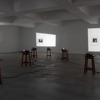 Noé Sendas, For keeps, vista da exposição. Cortesia de Carlos Carvalho. Foto de © Pedro Tropa