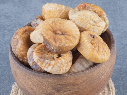 Con i fichi maturi si preparano liquori artigianali dal gusto intenso e aromatico