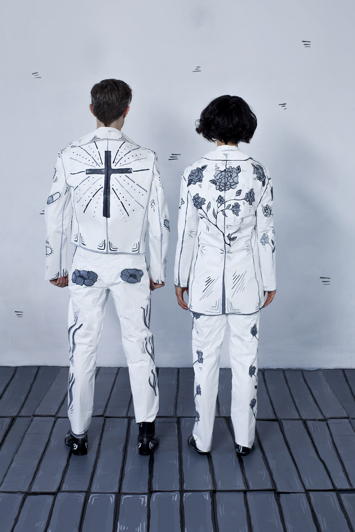 PaperThin Hotel Meer