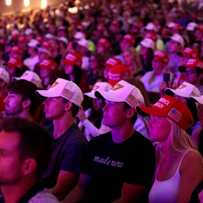 Partecipanti alla tappa del tour “This Is The Turning Point” presso l'Università del Minnesota, al Cyrus Northrop Memorial Auditorium di Minneapolis, Minnesota. Foto di Gage Skidmore 