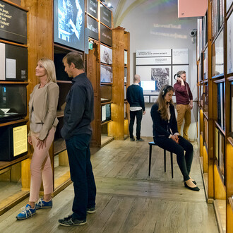 Dauerausstellung im Literaturmuseum, ausstellungsansicht. Mit freundlicher genehmigung des Literaturmuseums