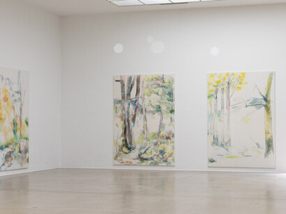 Ariane Mueller, Fish are folded into the sea just as the sea is folded into fish, exhibition view. Courtesy of Secession