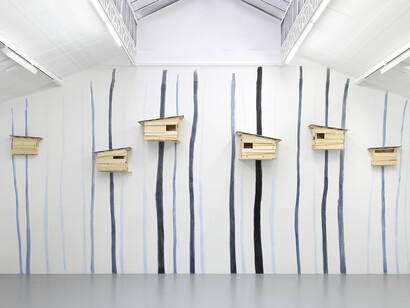 Tadashi Kawamata, Bonsai, exhibition view. Courtesy of the Kamel Mennour Gallery