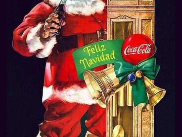 Sus campañas navideñas se difundieron durante décadas en múltiples países, convirtiéndose en un símbolo universal de las fiestas