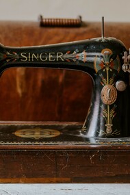 Singer sewing machine