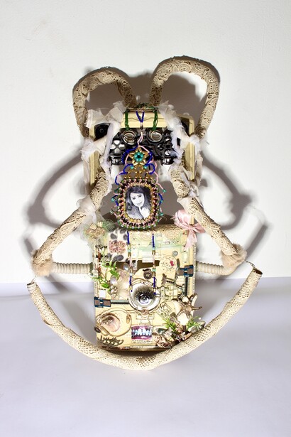 Salma Baset, Sebou bag. Courtesy of Mashrabia Gallery of Contemporary Art