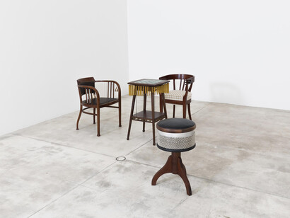 Nevin Aladağ, Vibrating images, ausstellungsansicht. Mit freundlicher genehmigung der Galerie Krinzinger