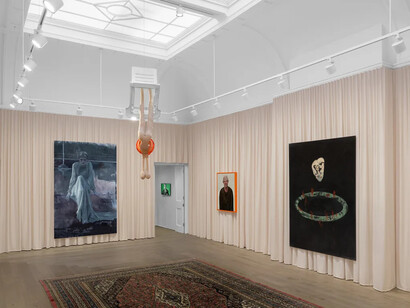 Various artists, Lord Arthur Savile’s crime, exhibition view. Courtesy of Sadie Coles HQ