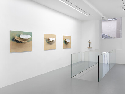 Tadashi Kawamata, Bonsai, exhibition view. Courtesy of the Kamel Mennour Gallery