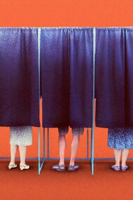 Sarebbe ora di collegare la crisi della democrazia al negazionismo ed alle teorie cospirative