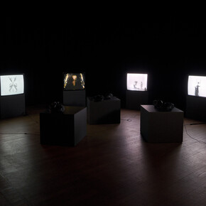 Various artists, Theatre of cruelty, exhibition view. Courtesy of Casino Luxembourg