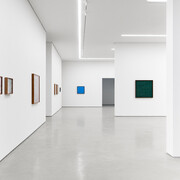 Gabriel de la Mora, Repetición diferencia, vista de exposição. Cortesia da Galeria Simões de Assis