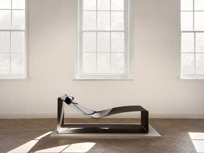 Terence Woodgate, Lightness of form, exhibition view. Courtesy of Carpenters Workshop Gallery