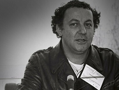 Coluche candidato caiu instantaneamente no gosto da opinião pública francesa. Numerosos famosos e anônimos declararam apoio explícito e intenção de reunir forças para conduzi-lo ao Élysée como expressão de asco e negação da classe política em função. Especialmente vis-à-vis daqueles políticos encarnados e circundados pelo presidente Valéry Giscard d’Estaing