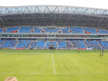 Les stades modernes sont aussi des centres de données : caméras, capteurs, tracking… chaque mouvement nourrit les algorithmes