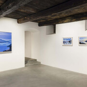 Thomas Huber, ausstellungsansicht. Mit freundlicher genehmigung der Galleria Monica De Cardenas