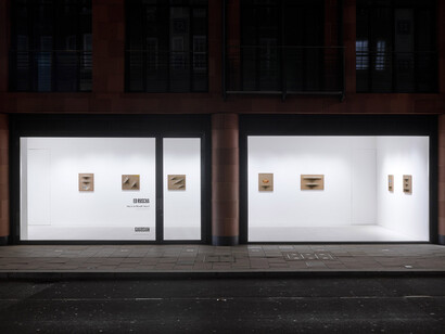 Ed Ruscha, Says I, to myself, says I, exhibition view. Courtesy of Gagosian 