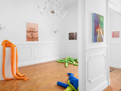 Various artists, Dentro, appena fuori, fuori, exhibition view. Courtesy of Andrea Festa Fine Art