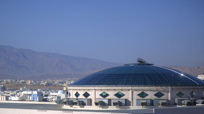 La espiritualidad que guía a este pueblo es el ibadismo, una corriente del islam, única en su género y predominante en Omán. Mascate, la capital y la ciudad metropolitana más grande de Omán