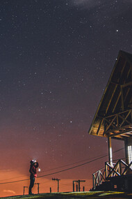 A cabin in Praia do Luz, Brazil, on a starry night