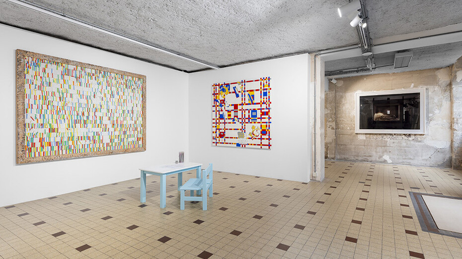 Various artists, Pièces à vivre, exhibition view. Courtesy of Galleria Continua