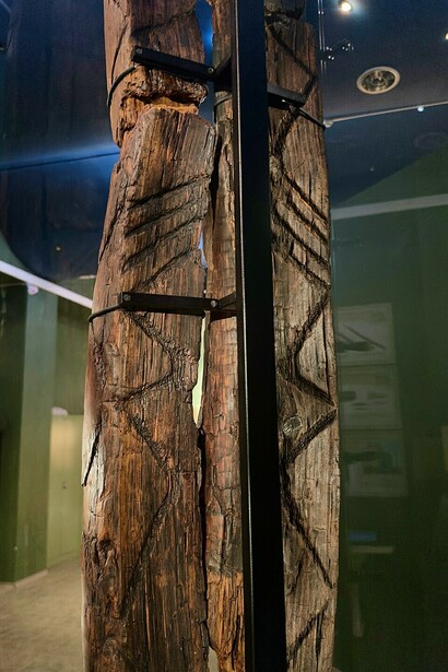 Geometric patterns etched into the Idol’s surface — Zigzags, chevrons, and herringbones suggest a symbolic language now lost to time, Russia