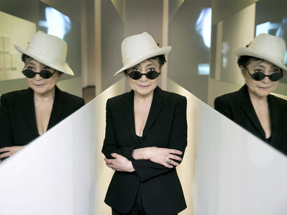 Yoko Ono with her installation 'En trance', 1997, in 'Yoko Ono: Half-a-wind show', Louisiana Museum of Art, Humlebæk, Denmark, 2013. Courtesy of MUSAC. Photograph by Bjarke Ørsted © Yoko Ono