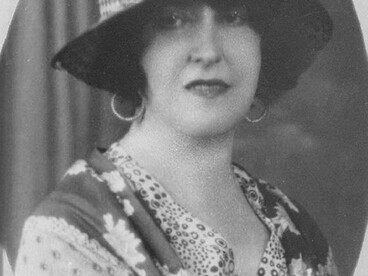 Concha Espina fue una figura destacada de la Generación del 98, reconocida por su estilo lírico y su mirada crítica hacia la realidad social de su tiempo