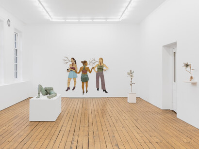 Paloma Proudfoot, A festival of ugly sounds, exhibition view. Courtesy of The Approach