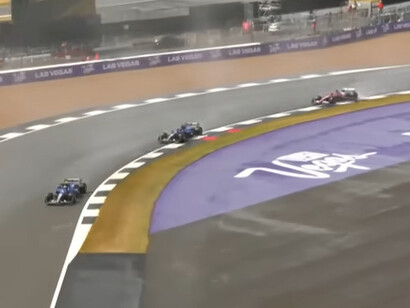 Il terzo posto è arrivato davanti a Lewis Hamilton, autore di una buona gara su Ferrari ma rimasto fermo in quarta posizione, mentre Max Verstappen è finito quinto dopo un testacoda causato da strette condizioni al via della safety car
